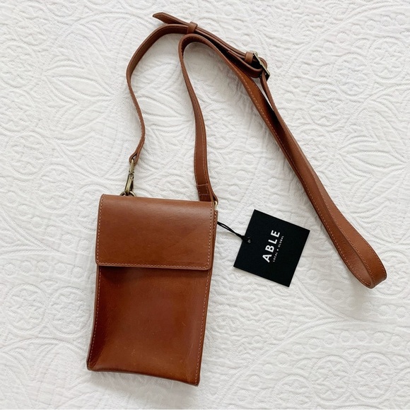 RARE🔥 ABLE Jane Tech Crossbody, Whiskey